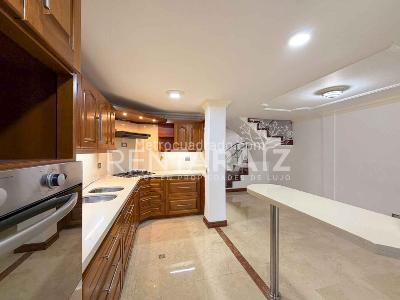 Casa de 3 alcobas en venta en El Dorado, Envigado, 200 m² · foto 15 de 20