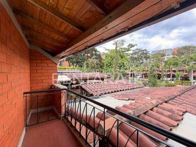 Casa de 3 alcobas en venta en El Dorado, Envigado, 200 m² · foto 19 de 20