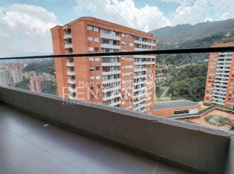 2BR Apartment in Loma De Las Brujas (84 m²) - 2