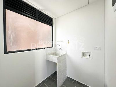 Apartamento de 3 alcobas en venta en Las Palmas, Medellín, 76 m² · foto 13 de 20