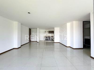 Apartamento de 3 alcobas en venta en El Poblado, Medellín, 90 m² · foto 11 de 20