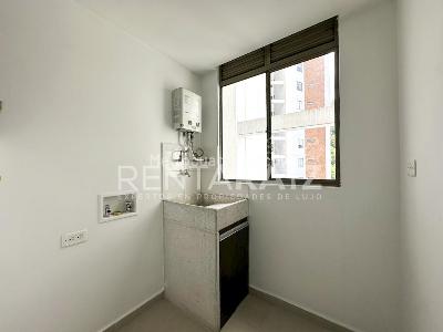 Apartamento de 3 alcobas en venta en El Poblado, Medellín, 90 m² · foto 13 de 20