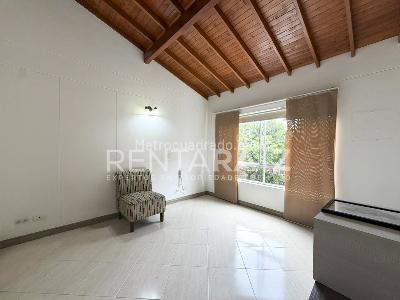 Casa de 4 alcobas en venta en Castropol, Medellín, 220 m² · foto 12 de 20