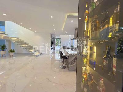 Casa de 5 alcobas en venta en Manpusto, Rionegro, 390 m² · foto 4 de 20