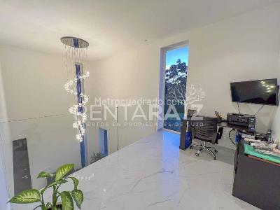 Casa de 5 alcobas en venta en Manpusto, Rionegro, 390 m² · foto 13 de 20