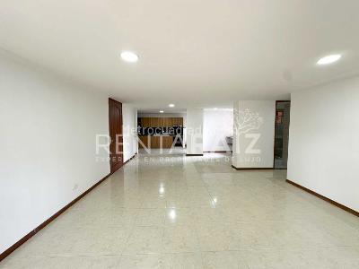 Apartamento en arriendo en Los Balsos, Medellín · foto 7 de 20