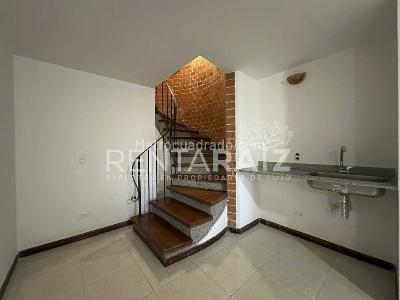 Casa de 3 alcobas en venta en Loma Del Chocho, Envigado, 290 m² · foto 10 de 20