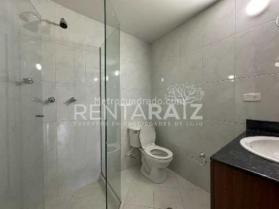 Casa de 3 alcobas en venta en Loma Del Chocho, Envigado, 290 m² · foto 11 de 20