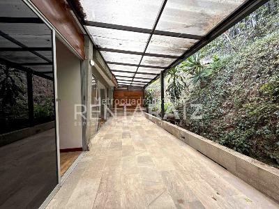 Casa de 3 alcobas en venta en Las Palmas, Medellín, 183 m² · foto 9 de 20