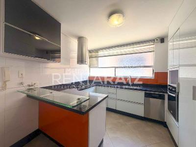 Casa de 4 alcobas en arriendo en El Tesoro El Poblado, Medellín, 480 m² · foto 6 de 20
