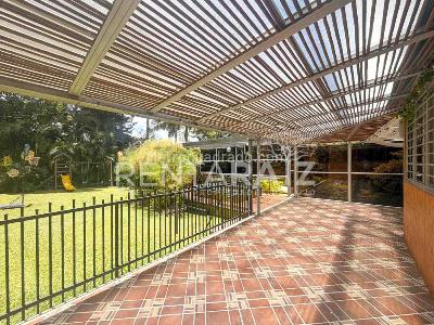 Casa de 4 alcobas en arriendo en El Tesoro El Poblado, Medellín, 480 m² · foto 10 de 20