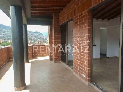 Apartamento de 4 alcobas en arriendo en Laureles, Medellín, 240 m² · foto 3 de 20