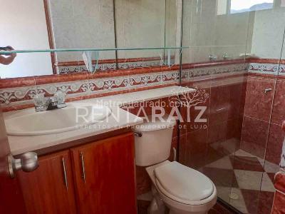Apartamento de 4 alcobas en arriendo en Laureles, Medellín, 240 m² · foto 18 de 20