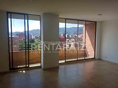 Apartamento en arriendo en Laureles, Medellín · foto 5 de 20