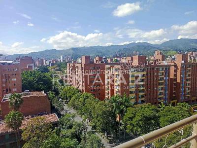 Apartamento en arriendo en Laureles, Medellín · foto 8 de 20