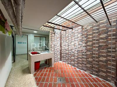 Casa de 4 alcobas en venta en El Trianon, Envigado, 174 m² · foto 10 de 20