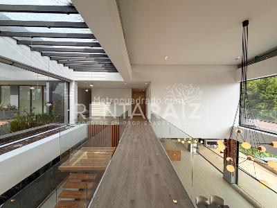 Casa de 5 alcobas en venta en Las Palmas, Medellín, 1042 m² · foto 10 de 20