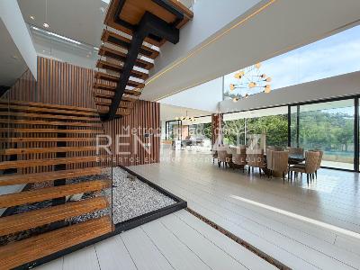 Casa de 5 alcobas en venta en Las Palmas, Medellín, 1042 m² · foto 8 de 20