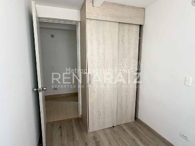 Apartamento de 3 alcobas en venta en San Jose, Sabaneta, 59 m² · foto 2 de 20