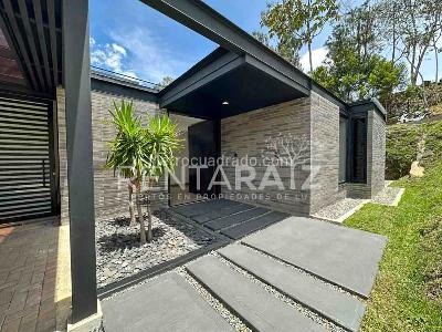 Casa de 3 alcobas en venta en Alto De Las Palmas, Envigado, 331 m² · foto 4 de 20