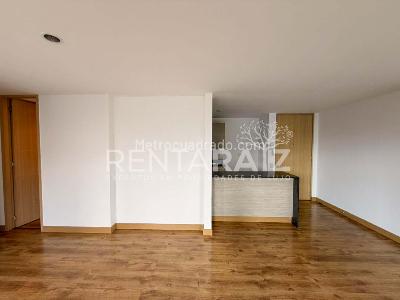 Apartamento de 3 alcobas en arriendo en Los Balsos El Poblado, Medellín, 94 m² · foto 8 de 20