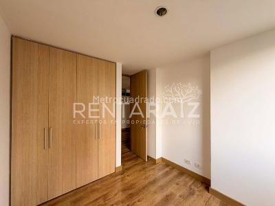 Apartamento de 3 alcobas en arriendo en Los Balsos El Poblado, Medellín, 94 m² · foto 11 de 20