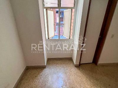 Apartamento de 3 alcobas en venta en Laureles, Medellín, 157 m² · foto 17 de 20