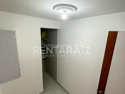 Apartamento de 3 alcobas en venta en Laureles, Medellín, 157 m² · foto 8 de 20