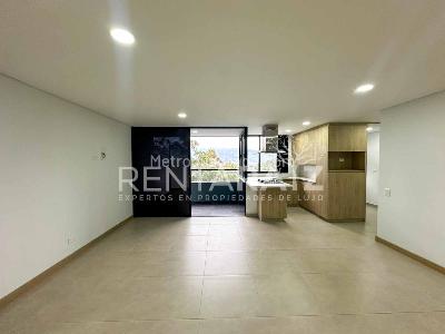 Apartamento de 3 alcobas en venta en Las Palmas, Medellín, 94 m² · foto 2 de 20