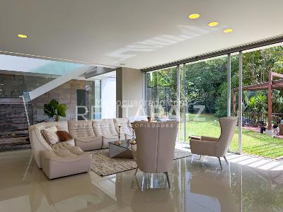 Casa de 5 alcobas en venta en Los Balsos, Medellín, 780 m² · foto 5 de 20