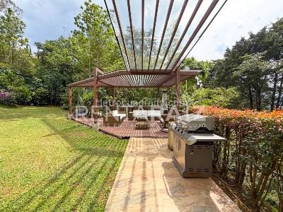 Casa de 5 alcobas en venta en Los Balsos, Medellín, 780 m² · foto 19 de 20