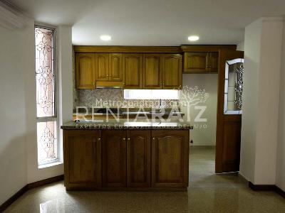 Apartamento de 3 alcobas en venta en Conquistadores, Medellín, 100 m² · foto 7 de 20
