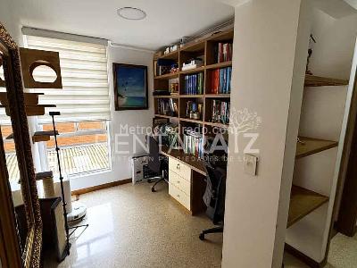 Apartamento de 3 alcobas en venta en Conquistadores, Medellín, 100 m² · foto 13 de 20