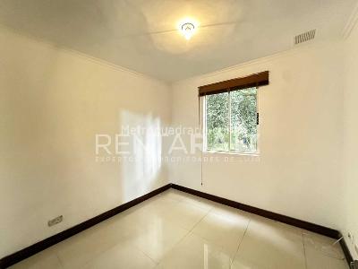 Apartamento de 3 alcobas en venta en La Inferior, Medellín, 300 m² · foto 9 de 20