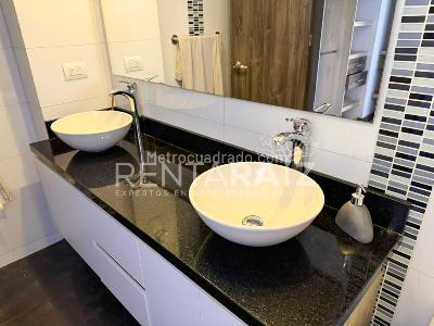 Apartamento de 3 alcobas en venta en Loma De Los Parra, Medellín, 130 m² · foto 12 de 20