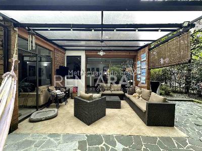 Casa de 3 alcobas en venta en Cumbres, Envigado, 165 m² · foto 3 de 20