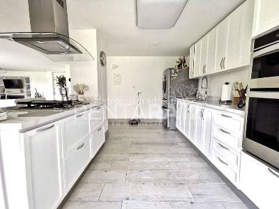 Apartamento de 3 alcobas en venta en El Poblado, Medellín, 256 m² · foto 9 de 20
