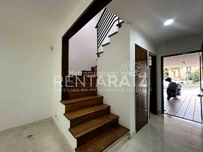 Casa de 3 alcobas en arriendo en Loma Del Esmeraldal, Envigado, 189 m² · foto 4 de 20
