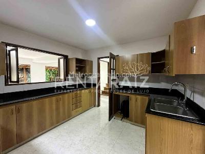 Casa de 3 alcobas en venta en Loma Del Esmeraldal, Envigado, 189 m² · foto 6 de 20