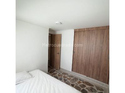 Apartamento de 3 alcobas en venta en Laureles, Medellín, 95 m² · foto 4 de 13