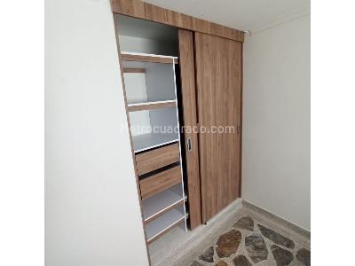 Apartamento de 3 alcobas en venta en Laureles, Medellín, 95 m² · foto 5 de 13