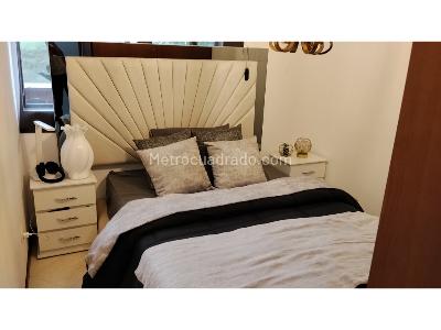 Apartamento de 3 alcobas en venta en Loma De Los Bernal, Medellín, 118 m² · foto 7 de 20