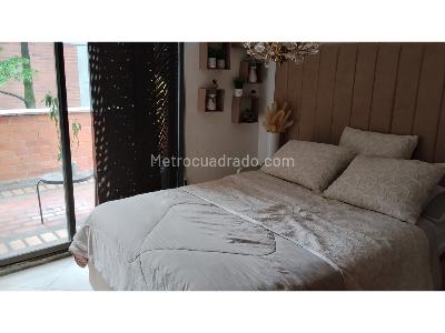 Apartamento de 3 alcobas en venta en Loma De Los Bernal, Medellín, 118 m² · foto 8 de 20