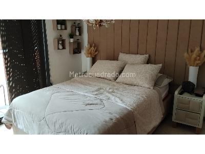 Apartamento de 3 alcobas en venta en Loma De Los Bernal, Medellín, 118 m² · foto 9 de 20