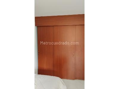 Apartamento de 3 alcobas en venta en Loma De Los Bernal, Medellín, 118 m² · foto 14 de 20