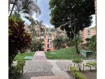Apartamento en venta en Almeria, Medellín · foto 9 de 13