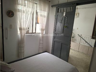 Casa de 5 alcobas en venta en La America, Medellín, 200 m² · foto 16 de 20