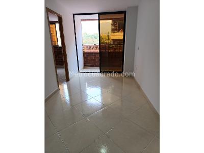 Apartamento de 3 alcobas en venta en Malta, Itagüí, 75 m² · foto 3 de 14