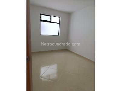 Apartamento de 3 alcobas en venta en Malta, Itagüí, 75 m² · foto 7 de 14