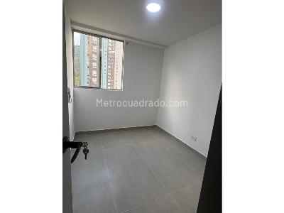Apartamento de 3 alcobas en venta en Niquia, Bello, 56 m² · foto 13 de 20